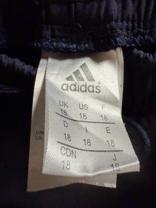 Pantalón y sudadera chándal Real Madrid Adidas