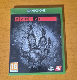 Evolve Xbox One Shooter