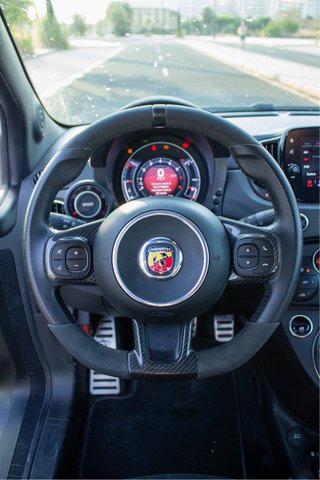 Abarth 595 2022