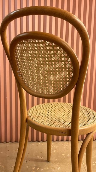 Sillas de madera y ratán Fameg