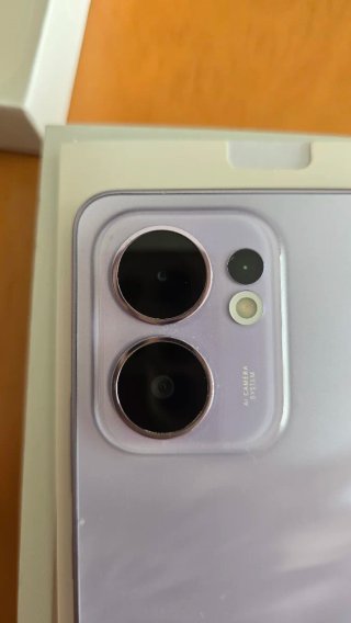 Oppo Reno13 FS 5G