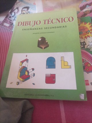 Dibujo técnico: ESO.