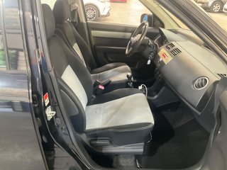 Suzuki Swift 2010  195.000km gasolina pegatina C