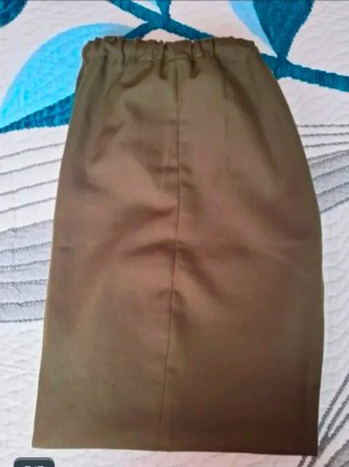 Pantalón de vestir verde talla 44