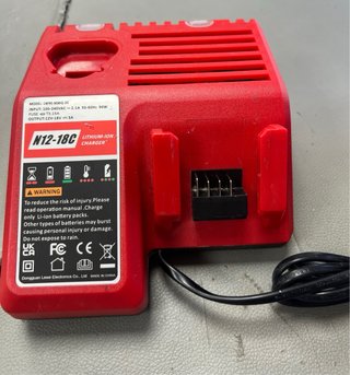 Atornillador de Impacto Milwaukee M18 Fuel