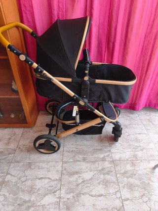 Carrito de paseo para bebe, con sillita para coche