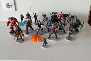 20 Figuras Marvel Disney Store
