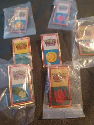 Set 10 Medallas Pokémon League Kanto y Johto