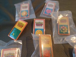 Set 10 Medallas Pokémon League Kanto y Johto