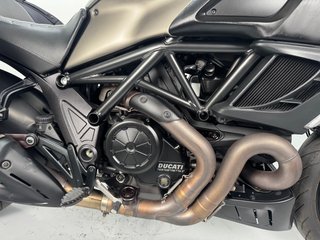 Ducati Diavel Strada 2013