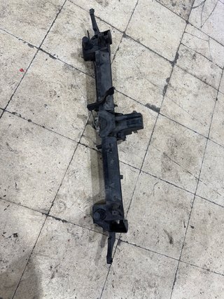 Puente cerradura capó Peugeot 3008 (2011)