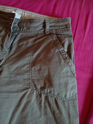 Pantalón senderismo verde oliva
