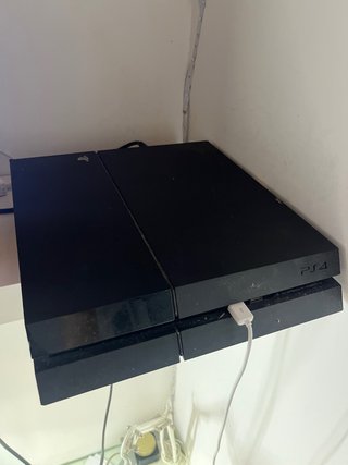 Consola PlayStation 4 (PS4) Negra