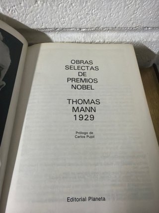 Nueve libros obras selectas de Premio Nobel