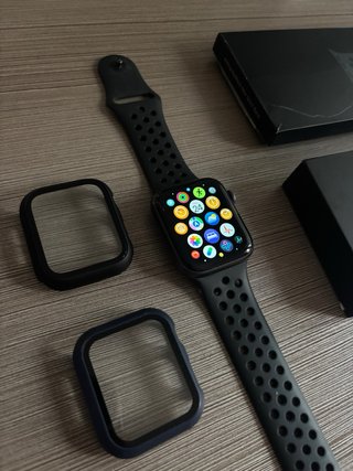 Apple Watch Nike Edition Series 6 44mm Negro