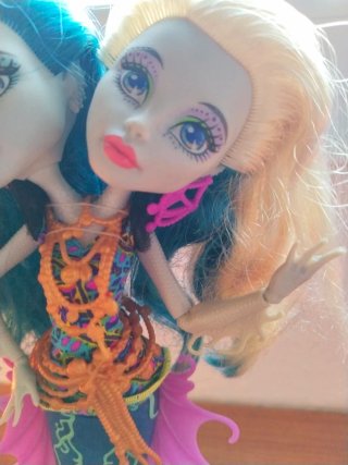 Muñeca Monster High Peri & Pearl