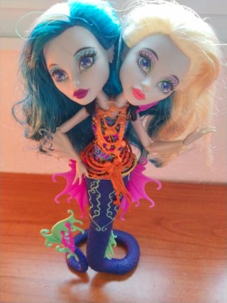 Muñeca Monster High Peri & Pearl