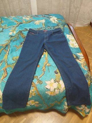 Vaqueros azules talla 54