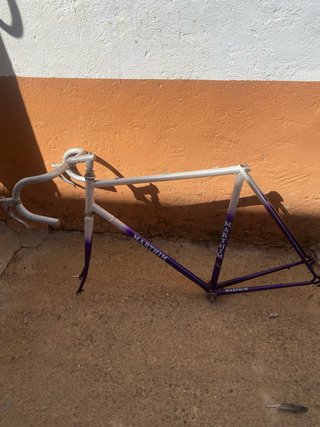 Cuadro de Bicicleta de Carretera Antigua