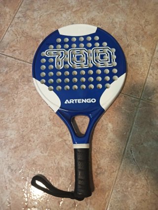 Pala de pádel Artengo 700 con funda