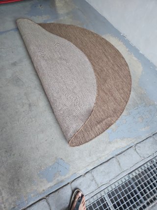 Alfombra redonda jaspeada salón beige