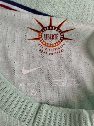 Camiseta Francia verde XL, sin usar