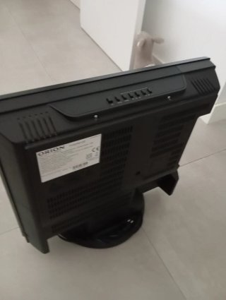 Televisión Orion con Mando a Distancia