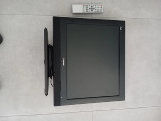 Televisión Orion con Mando a Distancia