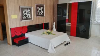 Dormitorio Matrimonio Rojo/Negro