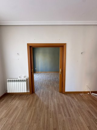 Conjunto de puertas de madera urge la venta