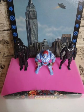 Lote figuras acción Marvel DC