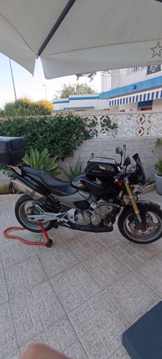 Honda CB600F Hornet