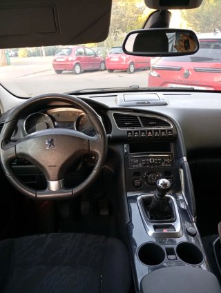 Peugeot 3008 2012