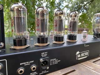 Amplificador Guitarra Laboga Mr. Hector 50W/100W