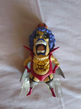 Figura One Piece Salvat