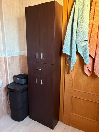 Mueble auxiliar baño madera marrón
