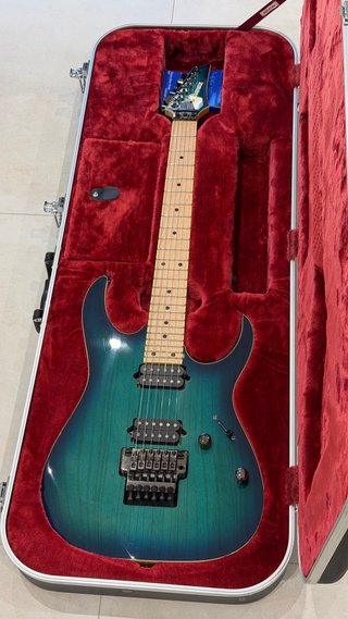 Ibanez RG652AHM Prestige Nebula Green Burst.