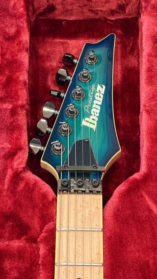 Ibanez RG652AHM Prestige Nebula Green Burst.