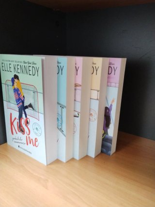 Pack 5 libros saga Prohibido enamorarse Kiss Me