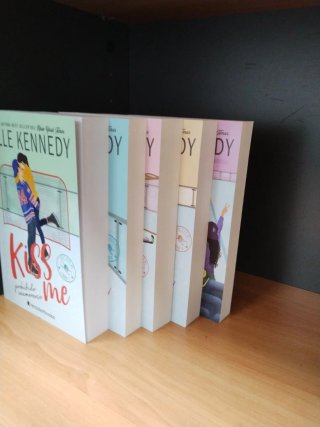 Pack 5 libros saga Prohibido enamorarse Kiss Me
