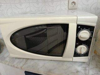 Microondas blanco