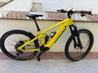 Bicicleta Eléctrica BTT Doble Suspensión