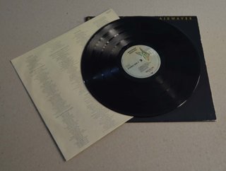 BADFINGER "AIRWAVES" (LP VINILO)
