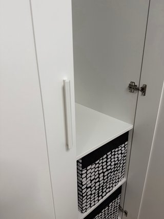 Armario Brimnes Ikea 2 puertas y cajas