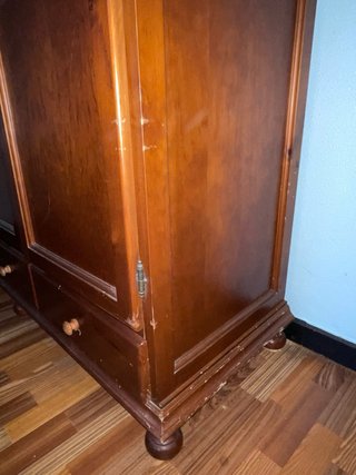 Armario de Madera de 3 Puertas
