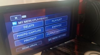 Sony Handycam DCR-SX65E Roja + Caja + Tarjeta 8GB