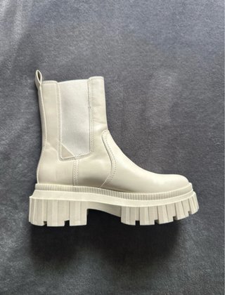 Botines Chelsea Chunky Stradivarius Talla 37