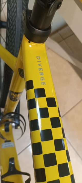 Bicicleta Gravel Specialized Carbono Amarilla