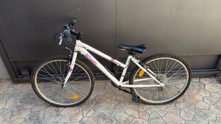 Bicicleta B’Twin Rockrider 5.0 Blanca