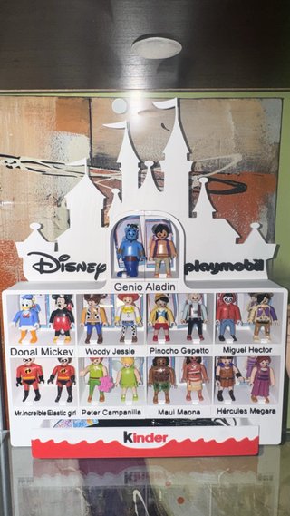 Expositor Castillo Disney Playmobil Kinder